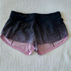 Lululemon Speed Up Mid Rise 2.5” Shorts